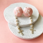 VPP mini pearl × cross ear cuff (NO.3270)