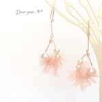 コットンパール&オーガンジーリボンのゆらりイヤリング／ピアス♡ ゆめかわいい♡