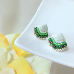 【送料50円】新緑ビーズ刺繍ピアス／sonssmile