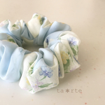 新作✩﻿シフォンシュシュ✼﻿アイスブルー×花柄ブルー