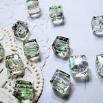 クリスタラガラス　カット入りキューブ　15個