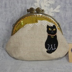 黒猫の刺繍とリネン×倉敷帆布のがま口ポーチ（キナリ）