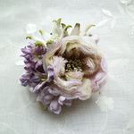 布花 バラとアジサイとフランネルフラワーのアンティーク調コサージュ