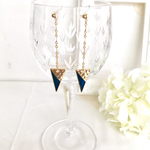 大人綺麗 トライアングル ネイビーピアス／イヤリング／ノンホールピアス