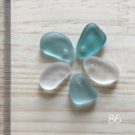 穴あき　天然シーグラス  86