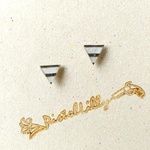 No.4288 送料込♥トライアングルピアス