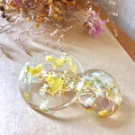 大振りまんまるお花の花びらバレッタ