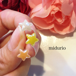 saleプチお星様 樹脂ピアス