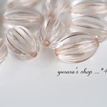 ★044アンティークアクリルビーズ（12×18ミリ）10個350円　クリア×ゴールド