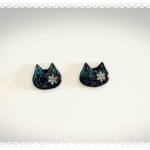 雪の結晶と猫 ～ピアス イヤリング 冬