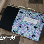 Ｗファスナー　20㎝　カン付き　がま口　青と紫の小花　と　猫