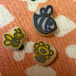 ハチとお花 3つセット 消しゴムはんこ はんこ