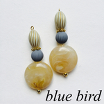 ベージュ♡大ぶりピアス