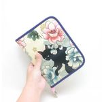 B6サイズの手帳・ブックカバー（ワイド）「牡丹と薔薇」
