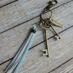 【junjun2811様専用】【本革タッセル付き】Key＆leafキーホルダー
