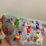 カラフルな鳥さん柄刺繍ファスナーポーチ♪