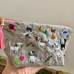 M様専用 気ままな猫さん柄刺繍ファスナーポーチ♪