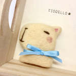 カピバラさんのお顔ブローチ