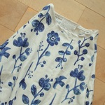 【２点以上で送料無料】handmade*デッサン*フラワー*ブルー*手描き*北欧*ダブルガーゼ*ふんわり*ワンピース