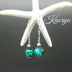 ピアス☆蛍玉エメラルド💚【金属アレルギー対応】