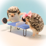 はりねずみ兄妹（卓球中）
