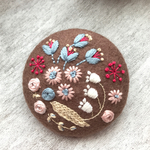 （大）刺繍ブローチ 北欧花