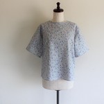 色のしずくTシャツ（ライトグレー）