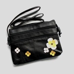 お花のカラーがえらべます・お花のポシェット・ブラック・限定品・受注販売
