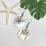 夏 ホワイトシェルピアス   シェルとヒトデ  チャーム  シルバーカラー