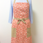 SALE♩小鳥柄エプロン