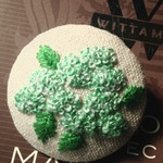 感謝セール  刺繍ブローチ 