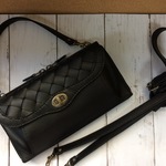 レザーお財布ポシェットLサイズ＊編み込み黒マット