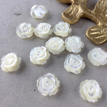 高品質ホワイトシェル（白蝶貝）　薔薇１０mm　【片穴】