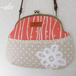 (545) いっぱい入るよ♪可愛く涼やかなでかBag