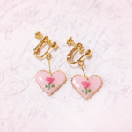 ハートの刺繍イヤリング