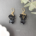 bead*揺れる黒い木の実