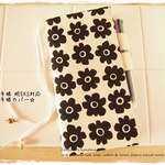 ほぼ日手帳WEEKSサイズ手帳カバー 生成りＸ黒 モノクロ風フラワー　シックな花柄  … 