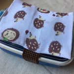 保冷剤入れつきランチベルト　 白はりねずみ