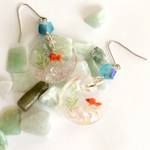 涼しげ金魚ピアス