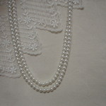 パールの２連ネックレス