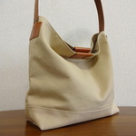 Litさまオーダー品　ワンハンドルバッグ（薄いベージュ）