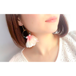 ふんわり お花のフープピアス
