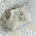  リネンの花の刺繍 がま口財布 バラの花束【受注製作】