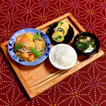 ミニチュア🍁肉じゃが定食