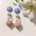 パステルカラーおおぶりピアス