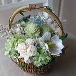 green x white basket * アレンジ 花籠