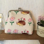 お花🌸とハリネズミのがま口財布👛(大)☆がま口ポーチ