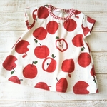 【受注製作・90～120】Flare-Tシャツ〈赤りんご🍎〉