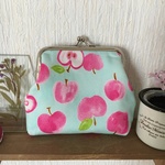 りんご🍎のがま口財布👛(大) がま口ポーチ