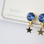 送料無料♪特別価格♪SWAROVSKI　starイヤリング　サファイヤ
